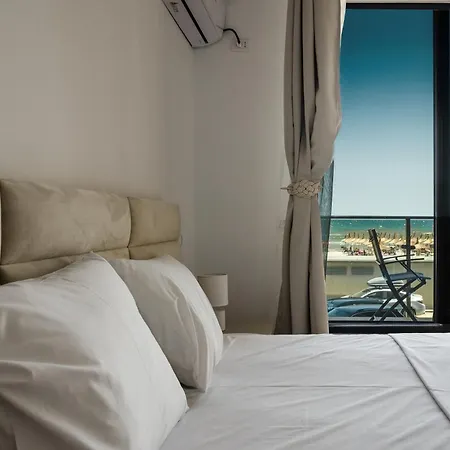 Frontal Seaview - Heaven - 아파트